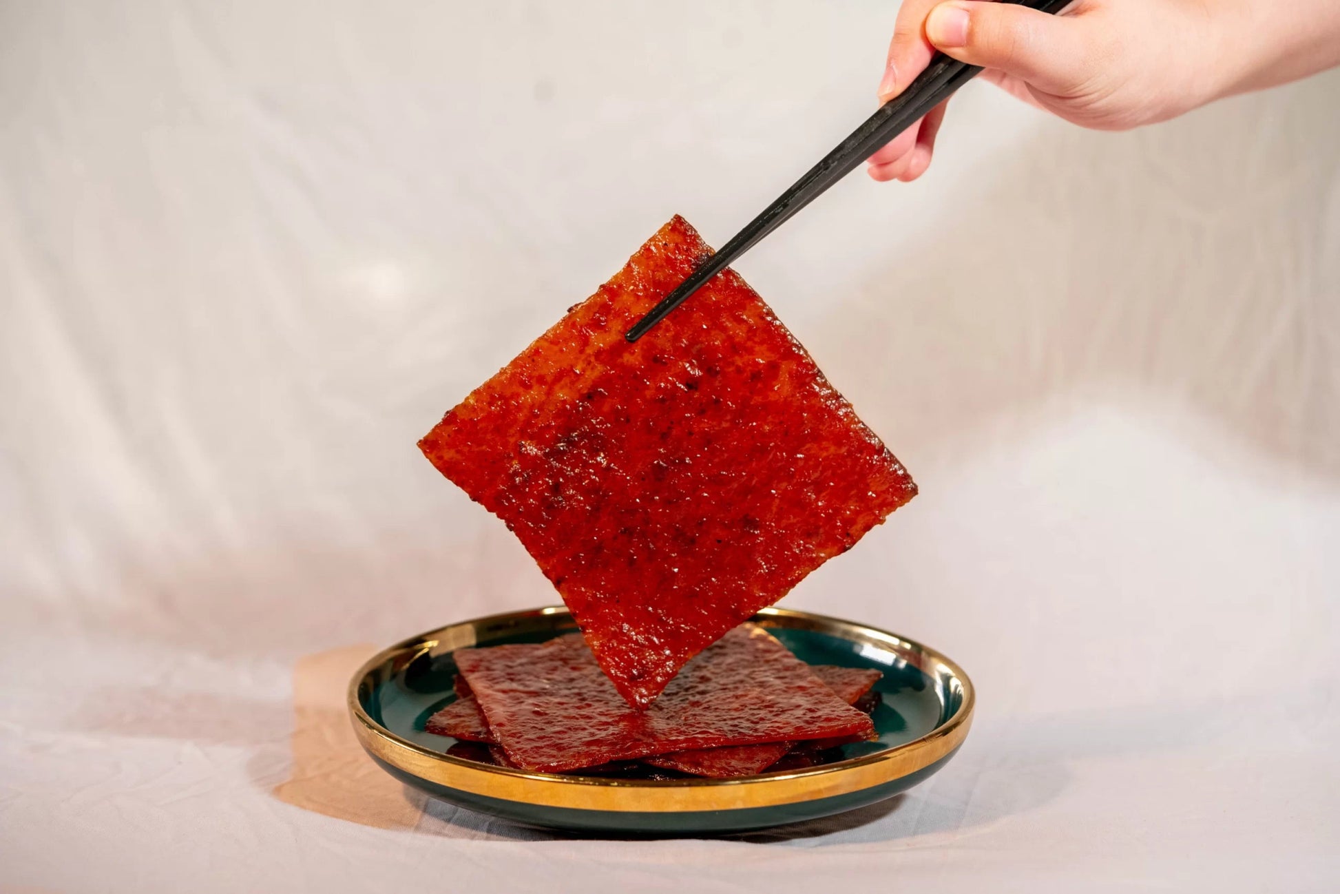 (Pork 猪肉)⭐️Long Fong Charcoal - Grilled Traditional Bakkwa 龍鳳炭燒傳統風味肉乾⭐️ - JK MARKET